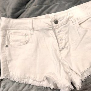 White jean short